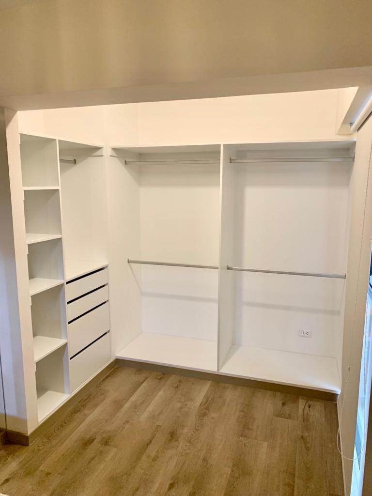 Apartamento Monterrico Polo Aparts #10 - Frente Embajada *